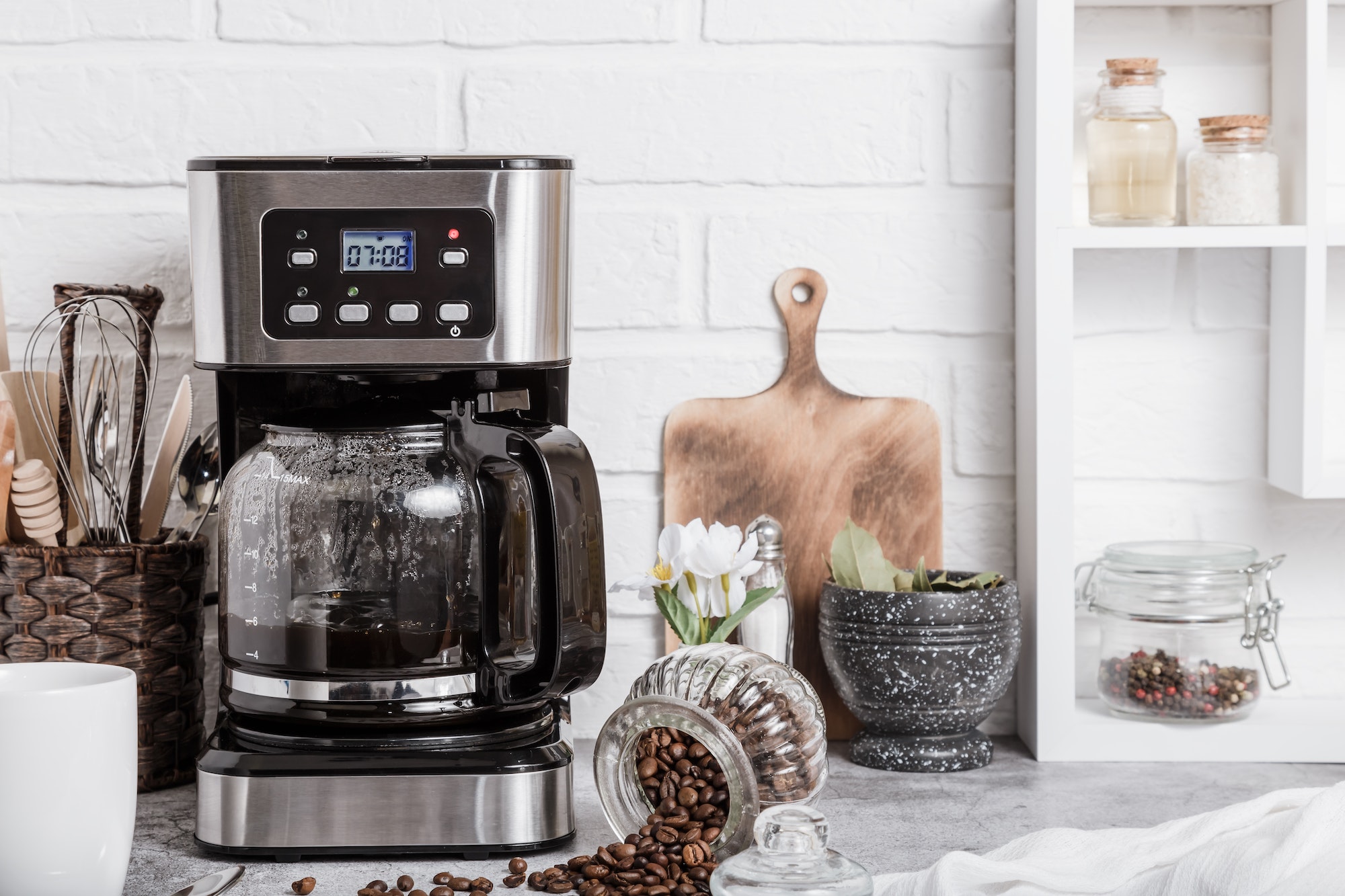 Top 5 Affordable Coffee Makers A Buyer's Guide Daily Demitasse