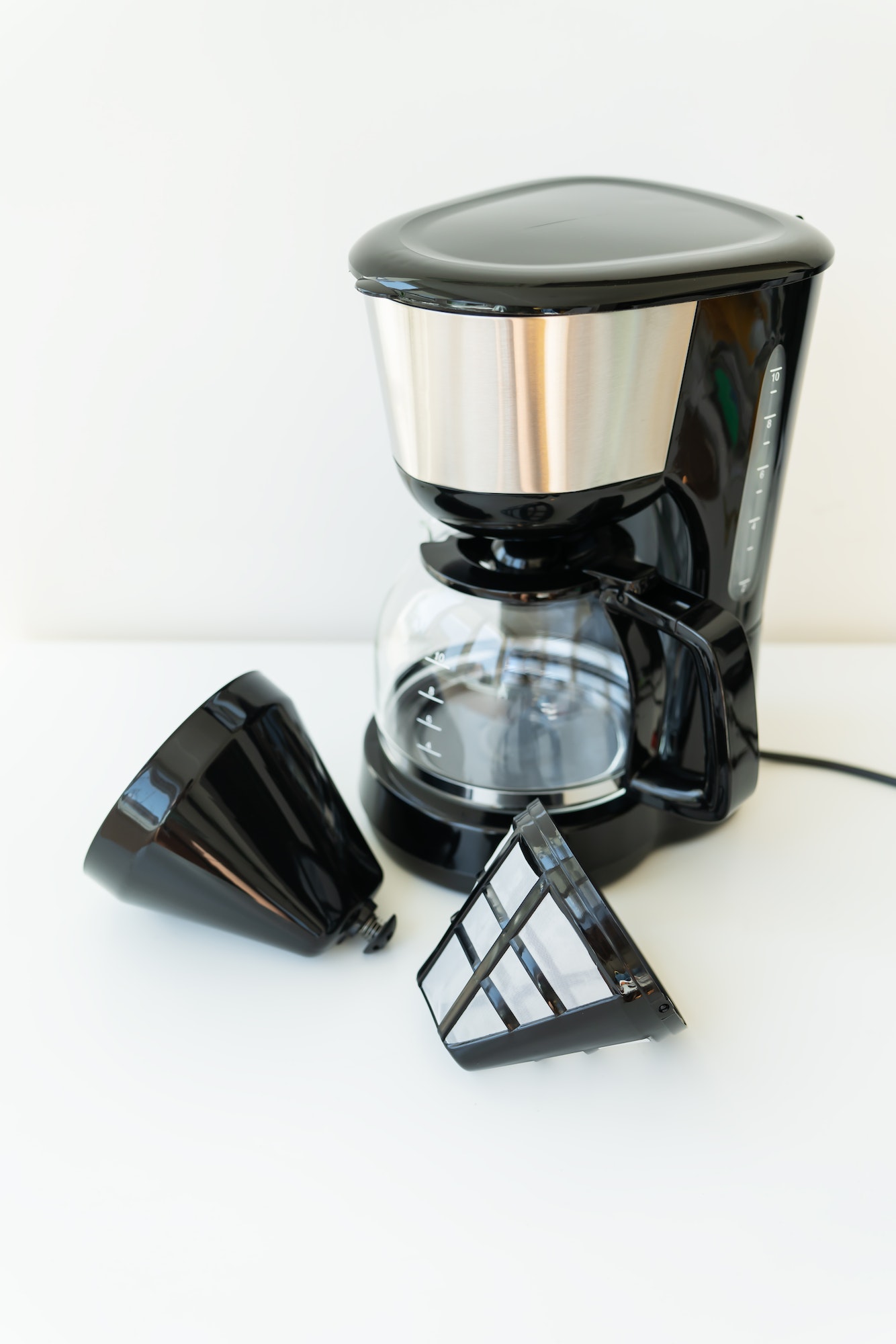 Keurig vs. Traditional Coffee Makers The Ultimate Showdown for Your